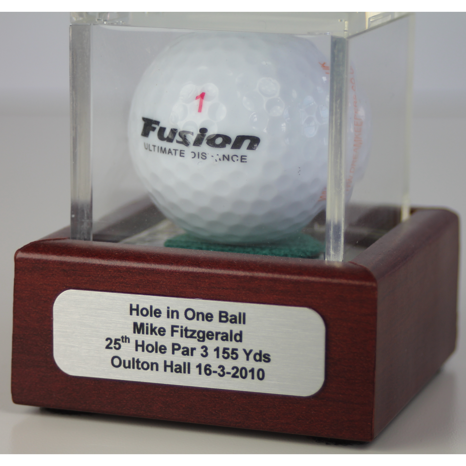 Classic Golf Ball Display Case