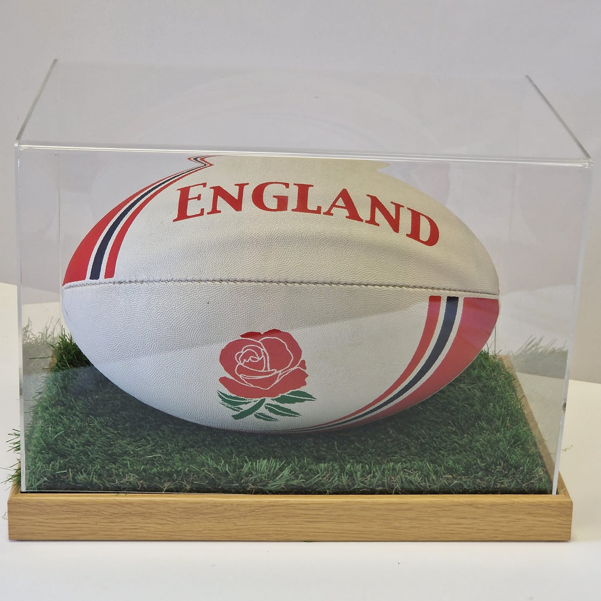 Classic Rugby Ball Display Case Landscape – Dream Keepers