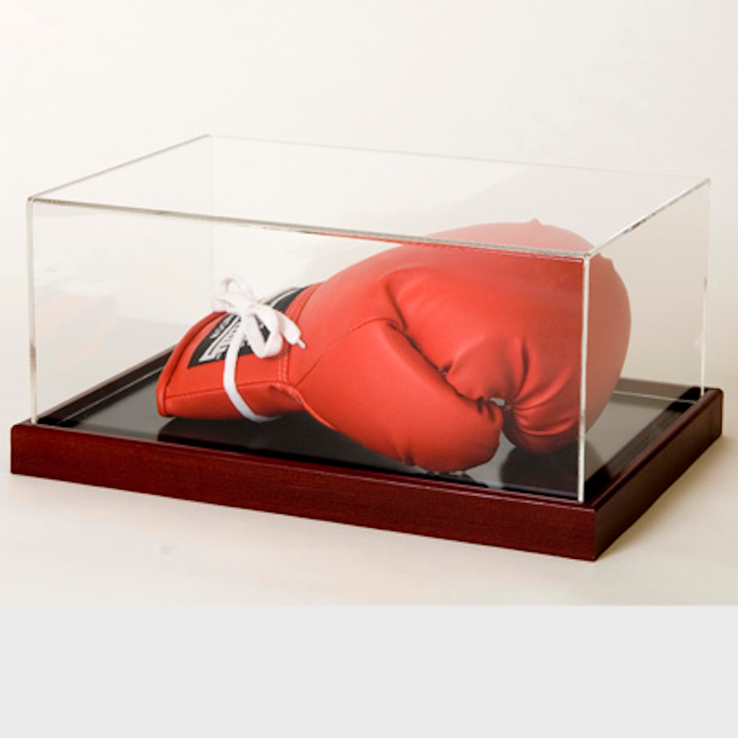 Classic Low Profile Boot / Cap / Boxing Glove Display Case Landscape